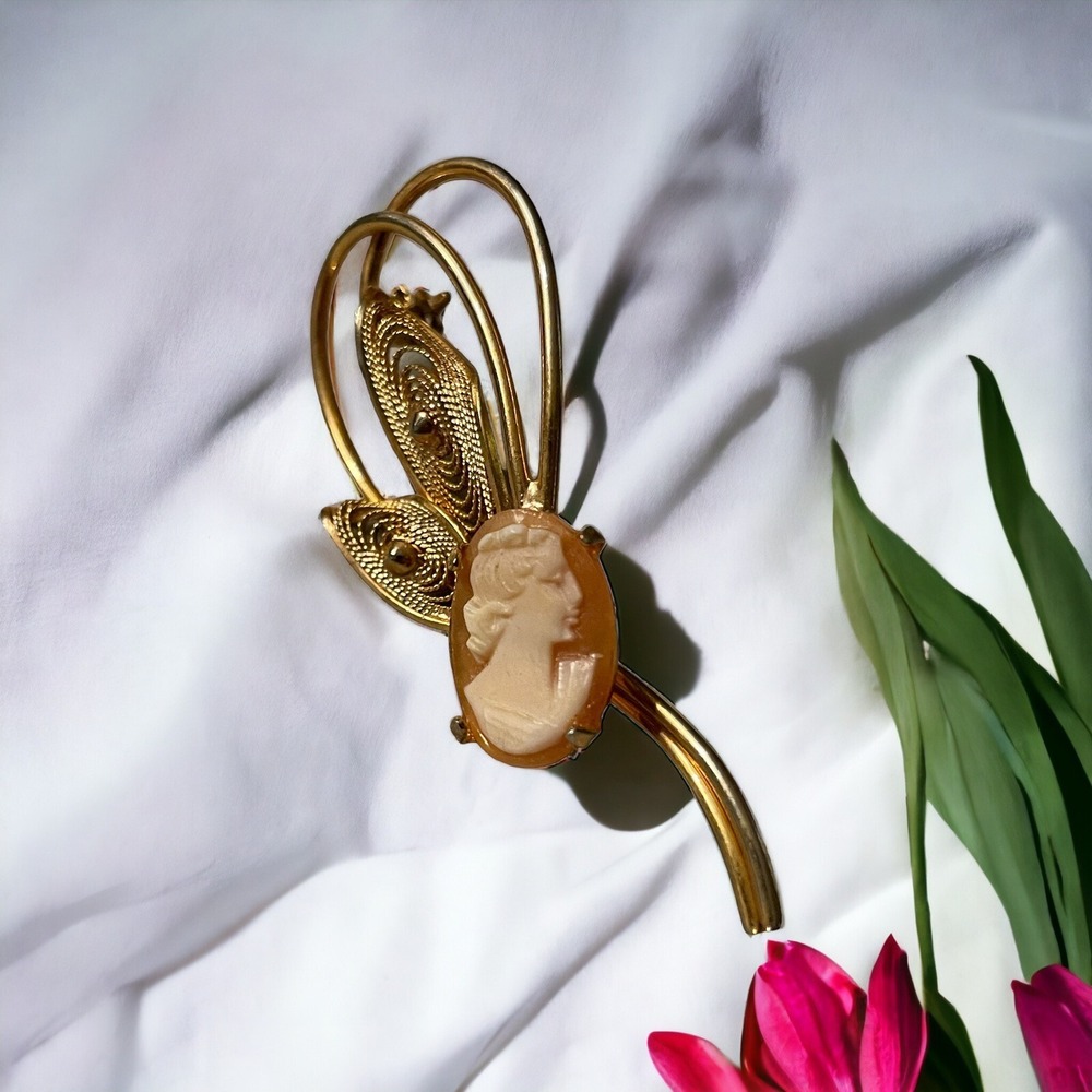 VTG Pink and White Cameo Shell Customized Pin Brooch Gold Tone Filigre Read!